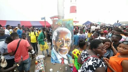 Ghana : un festival d'arts de rue métamorphose Accra