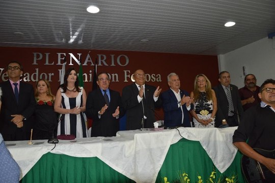 Médicos recebem medalha da Câmara de Cajazeiras
