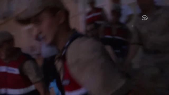 Besni'de Aynı Aileden 5 Kişinin Öldürülmesi - Zanlı Tutuklandı