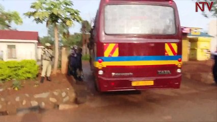 EBYALI MU ARUA:  Bobi Wine n’abalala beeyimiriddwa