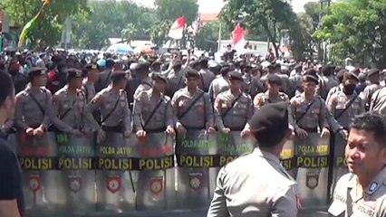 معارضة إندونيسيا تنتقد منع تجمعات حراك "غيروا الرئيس"