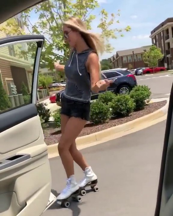 in my feeling the keke challenge- do you love me