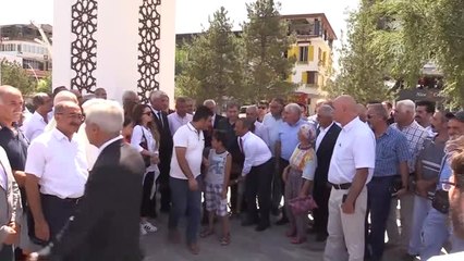 Tunceli'nin Modern Kent Meydanı ve Yer Altı Çarşısı Hizmete Girdi