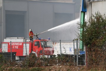 Incendie à Efringen-Kirchen: l'intervention des secours en images