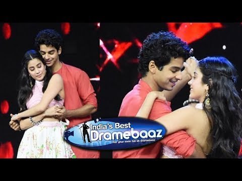 Janhavi Kapoor और Ishaan Khattar ने किया Indias Best Dramebaaz के मंच पर डांस