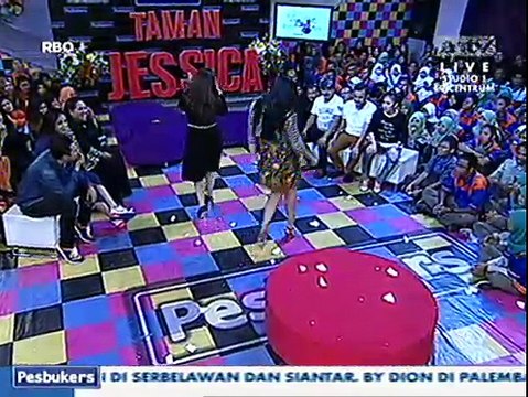 Nia Daniaty Bercerita Tentang Konser Tunggal 'Gelas-Gelas Kaca'