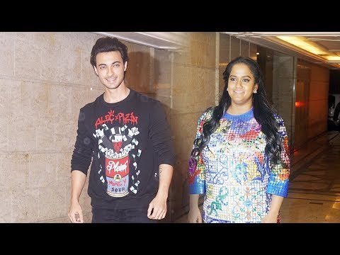 Salman की बहन Arpita Khan और Aayush Sharma पहुंचे Priyanka और Nick के पार्टी पर