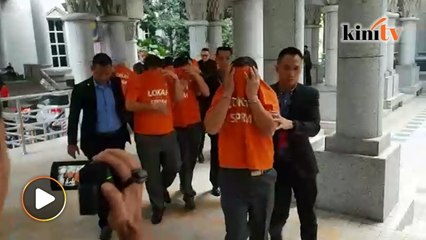 SPRM tahan 'Datuk', 6 PTD di JPM