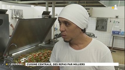 Dans les coulisses de la cantine du Taaone