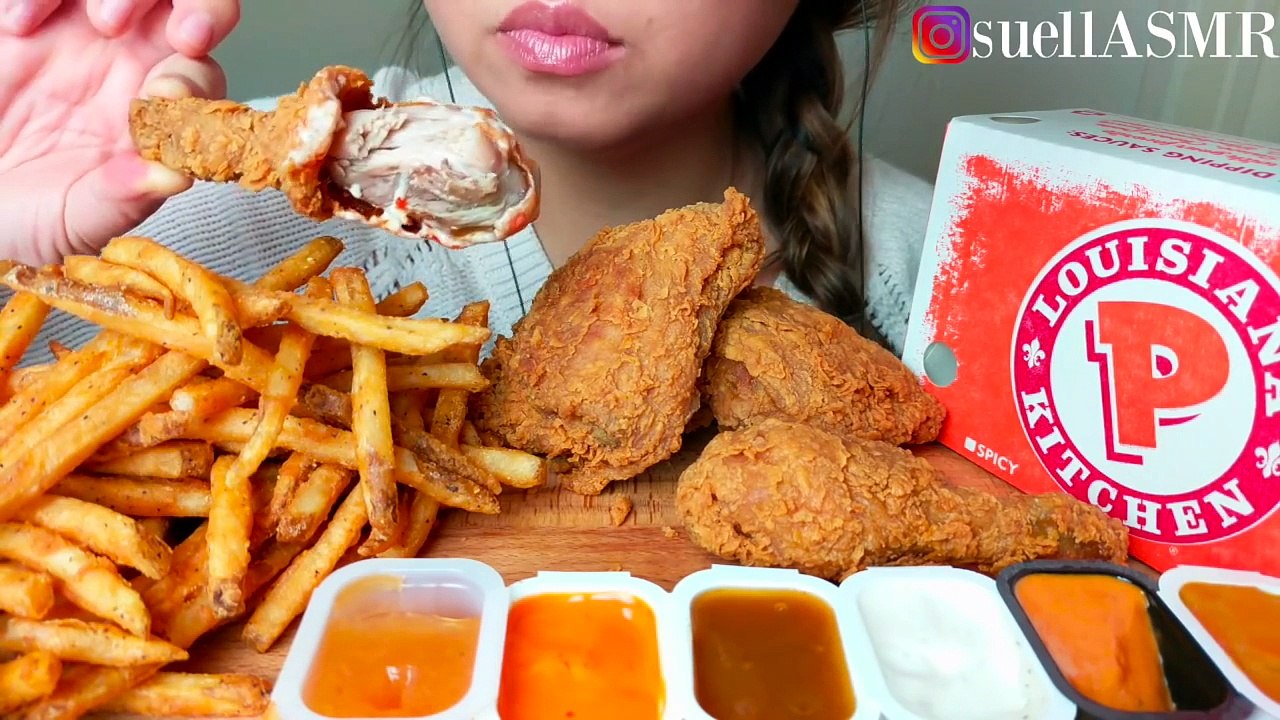 -CRUNCHY- ASMR POPEYES Fried Chicken & Cajun Fries 먹방 Eating Sounds
