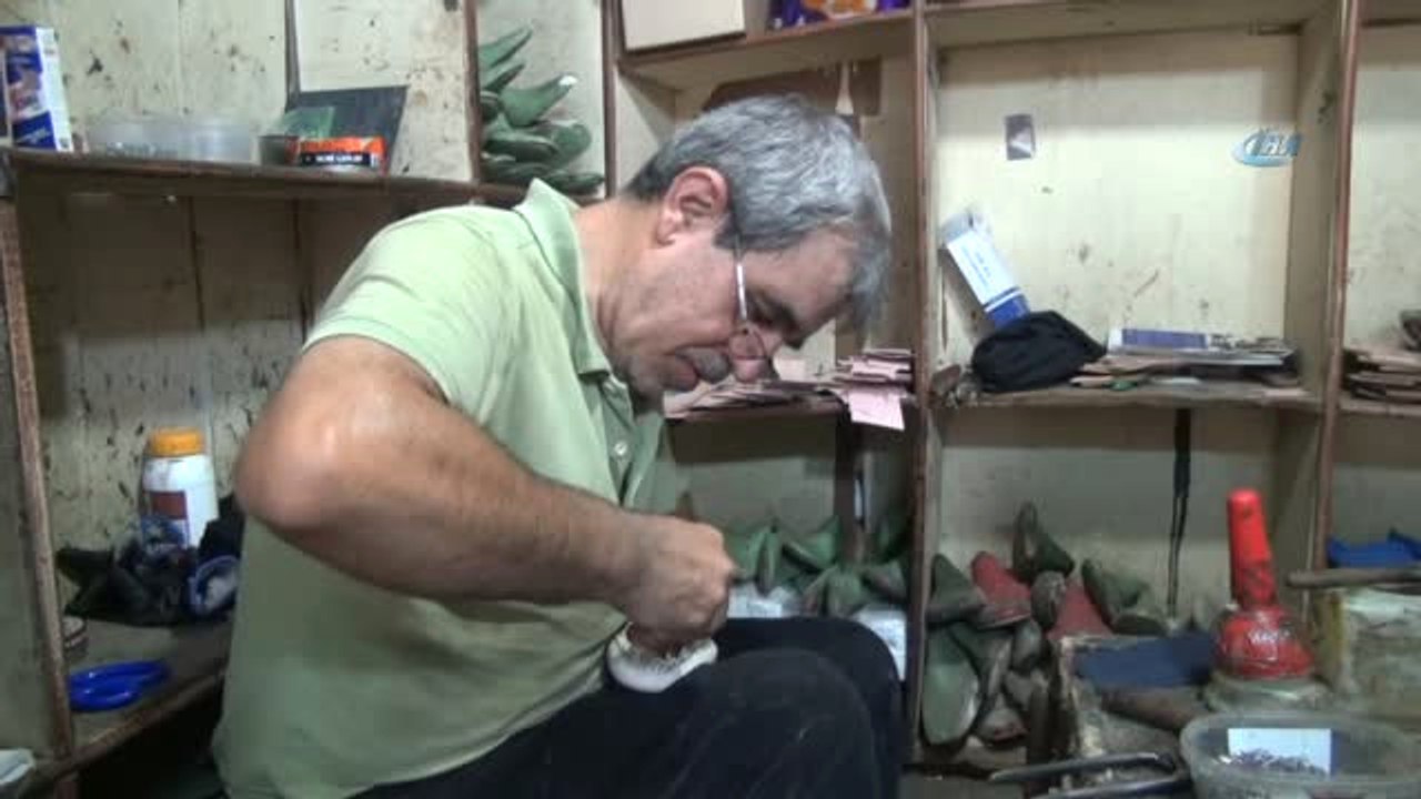 7 Yaşındayken Çırak Olarak Başladı Şimdi Yanında Çalıştıracak Çırak Bulamıyor