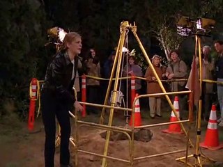 3Rd Rock From The Sun S05E18 Dick And Harry Fall İn A Hole