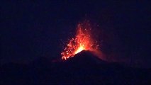 Sicile  : Le volcan L'Etna s'est reveillé