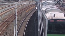 【JR東日本】Trains of JR East Japan running through a curve