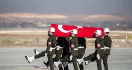 Hakkari'de Askeri Araç Devrildi: 2 Şehit, 7 Yaralımız Var