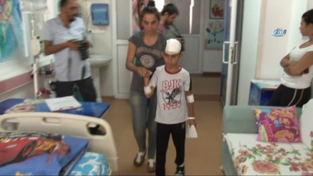 Başına demir saplanan 7 yaşındaki Fırat, hayati tehlikeyi atlattı
