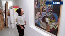 Déballage des oeuvres de Nikki de Saint Phalle au BAM de Mons