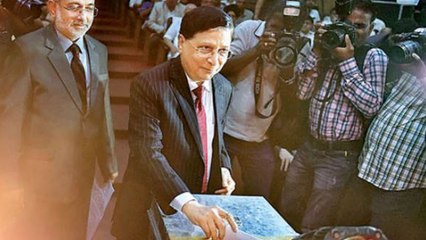 కేరళ బాధితులకు సహాయం చేయడానికి కదిలివచ్చిన భారత దేశం...!