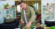 Jamie and Jimmyâs Friday Night Feast S05 - Ep05 Liv Tyler, Dim Sum and British Lamb HD Watch