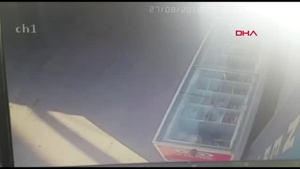 2 Yaşındaki Suriyeli Fatma'nın Balkondan Düşme Anı Kamerada...