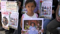 - Filistinliler, Mahkum Kadınların Serbest Bırakılmasını İstiyor- Filistinliler, İsrail’i Oturma Eylemiyle Protesto Etti