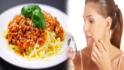 Foods that make you look old | इन चीजों को खाने से आप जल्दी हो सकतें हैं बूढ़े | Boldsky