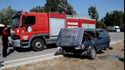 Tokat'ta Otomobiller Çarpıştı: 1 Ölü, 3'ü Çocuk 8 Yaralı