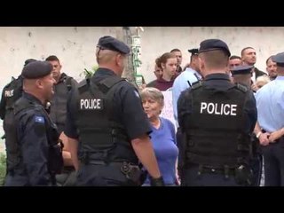 Pelegrinët serbë nuk erdhën në Gjakovë,qytetarët protestuan