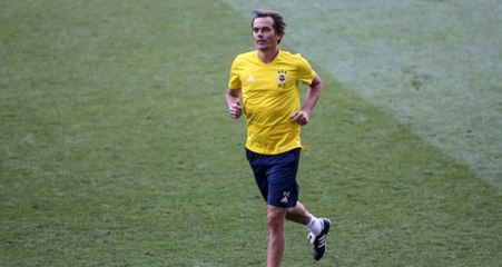 Fenerbahçe'den Moussa Sissoko ve Phillip Cocu Açıklaması