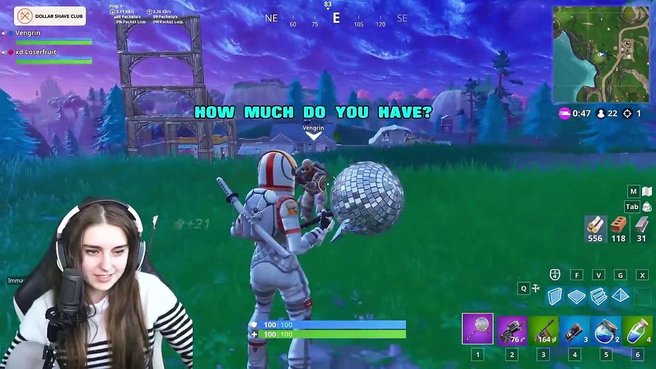 CUTEST KID CARRIES me in Fortnite