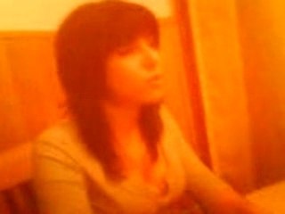 Moi qui chante (FAUX ?!]