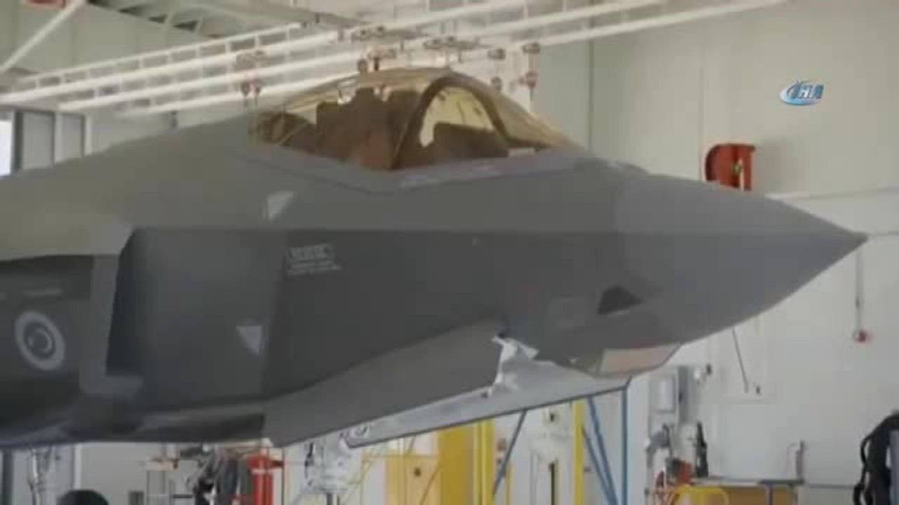 Tsk, Türk Savaş Pilotu F-35 Uçağı ile ABD'deki İlk F-35 Uçuşunu Gerçekleştirdiğini Açıkladı