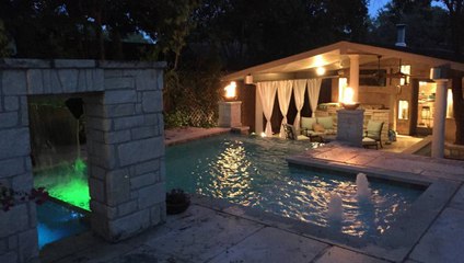 You're Going To Be Obsessed With This Airbnb's Backyard