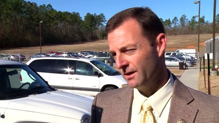 ACCUSED COP-KILLER CUSSES, GROWLS AT JUDGE AND MEDIA