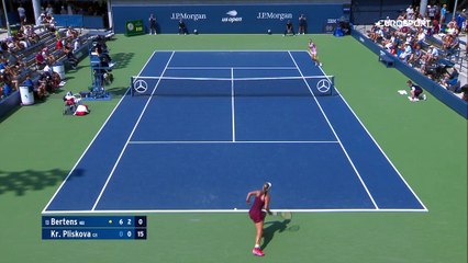Pliskova ne pouvait pas plus rater son smash...