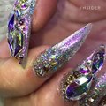 These stiletto nails are all about BLING