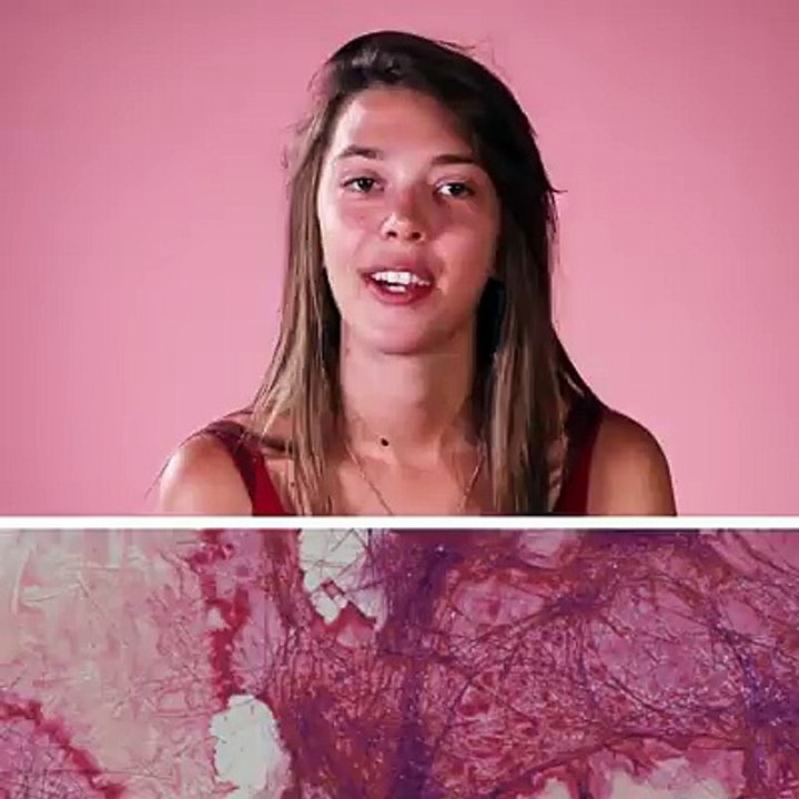Valérie a décidé d'utiliser le sang de ses règles pour peindre son "auto-portrait".Elle explique pourquoi à FRAICHES ‍