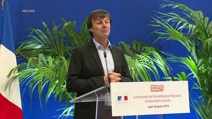 Renuncia popular ministro francés de Ecología, golpe para Macron