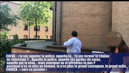 Tension entre le journaliste Ramiro Cueva et Rafael Correa, l’ex-président de l’Équateur