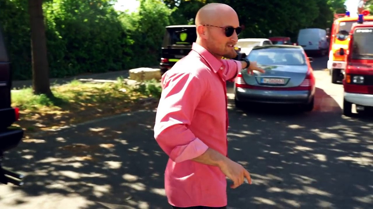 30 Millionen Euro Autosammlung! Zu besuch bei Christoph Zitzmann Teil1