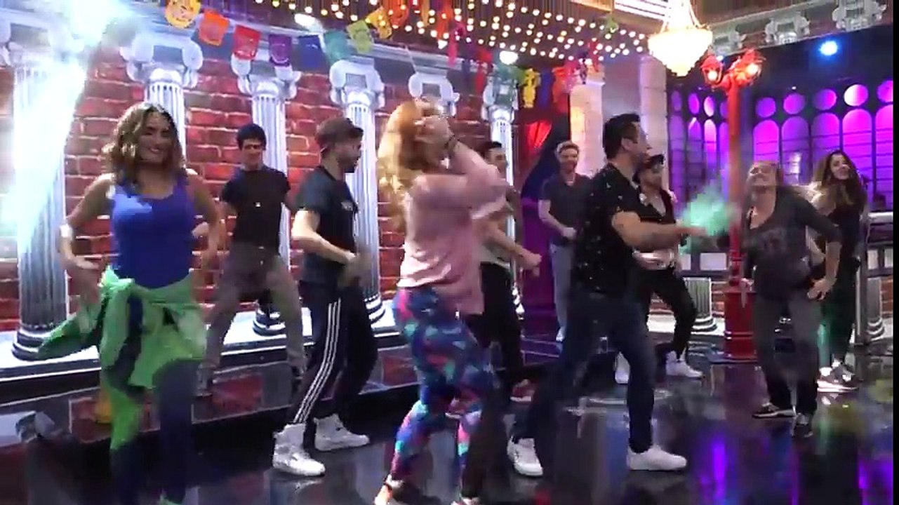 Cristián Henríquez es Chayanne - Morandé con Compañía 2018