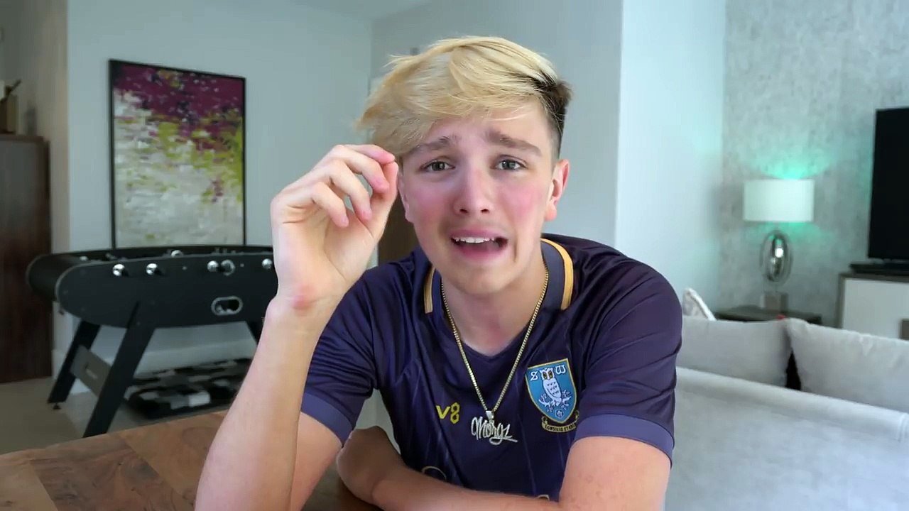 I Spent the Night in my Ex Girlfriends House & She had No Idea... (24 Hour Challenge)