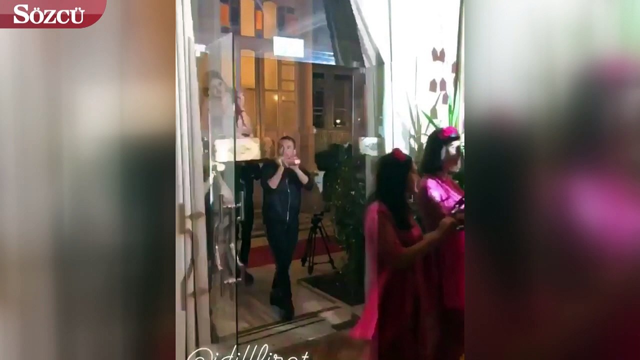 idil Fırat tahta çıktı