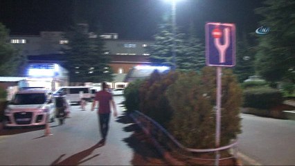 Hastanede cinayet...Husumeti bulunan kişiyi röntgen odasında bıçaklayarak öldürdü