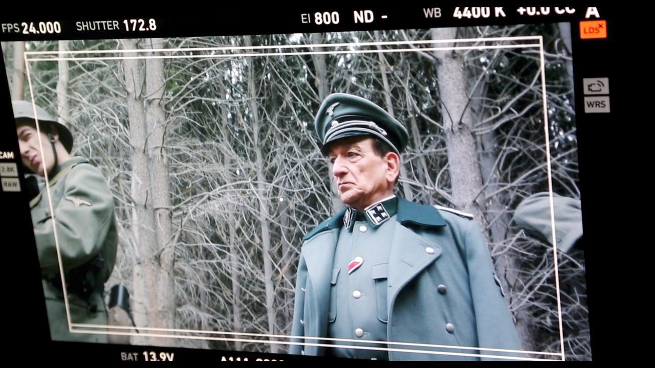 Mega Stars Praise Director Chris Weitz On 'Operation Finale' Set
