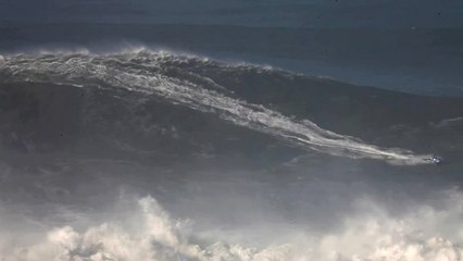 Adrénaline - Surf : Women's XXL Biggest Wave Record Contender- Maya Gabeira at Nazare