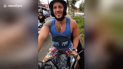 Daring Bali expat confronts moped riders for driving on pavement