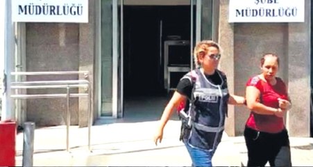 Anne ve Kızı, Elbise Dolabından Çıkan Kadın Hırsızı, Etkisiz Hale Getirdi