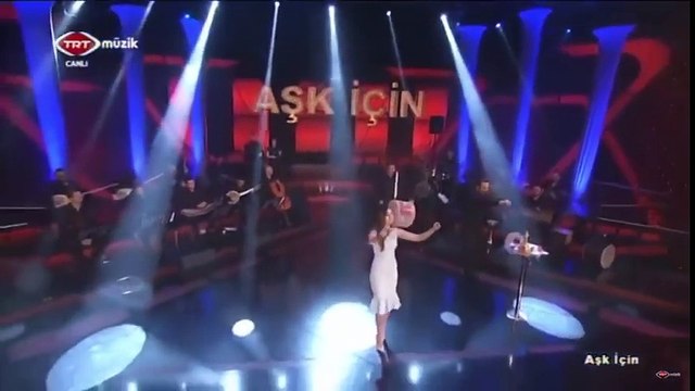 Elif Buse Doğan Nalın Dilber