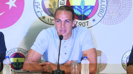 Fenerbahçe'de yeni transferler imza attı (1) - İSTANBUL